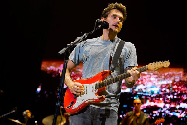 John Mayer Goes Solo in New Tour