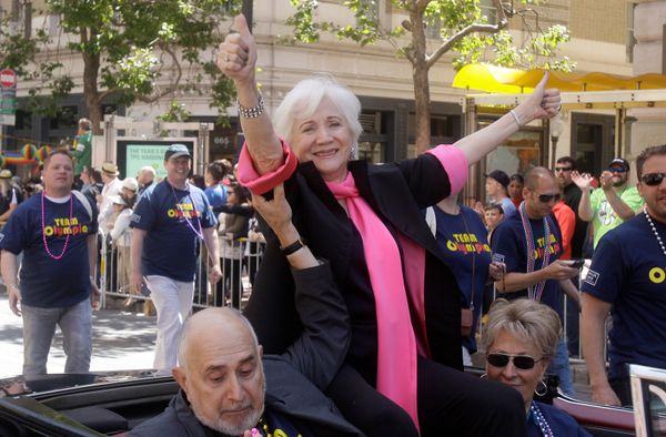 Olympia Dukakis of 'Tales of the City,' 'Moonstruck' Fame, Dead at 89