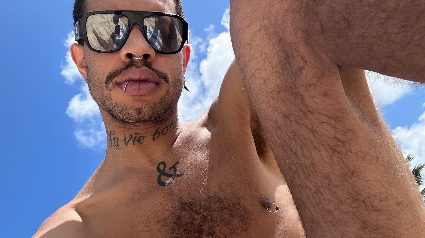 'Drag Race' Champ Yvie Oddly Posts NSFW Thirst Trap to Promote New Memoir