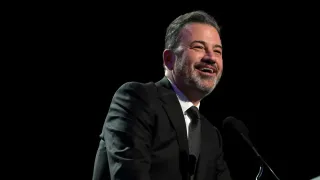 Jimmy Kimmel Slams 'Dangerous' Trump During Triumphant TV Return