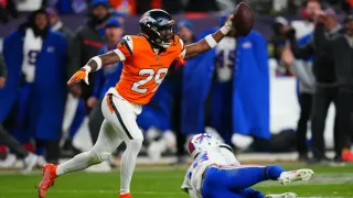 Broncos Reach AFC Title Game After 33-30 Win Over Bills, But Lose Nix for Season With Ankle Injury